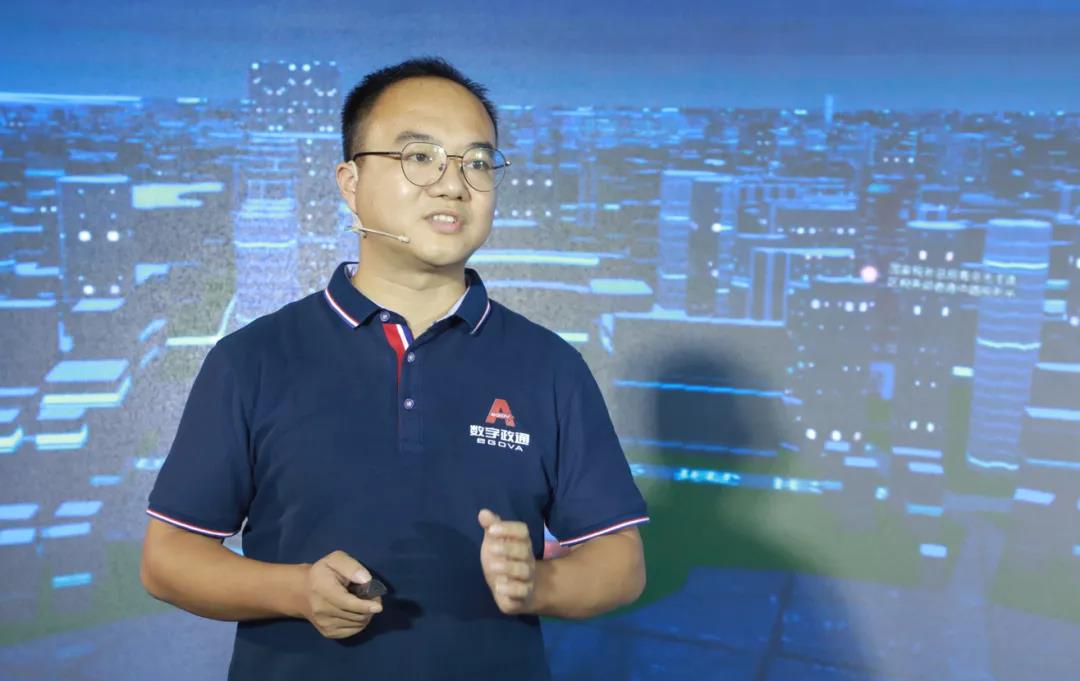 1629708622515605.jpg 李曉輝.jpg